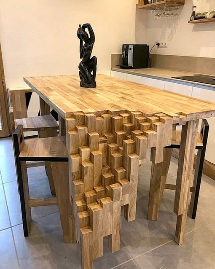 дизайнерский стол с деревянным подстольем